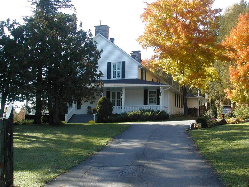 Gîte SteAgathedesMonts, Laurentides, Gîte Ancestral, DI19817
